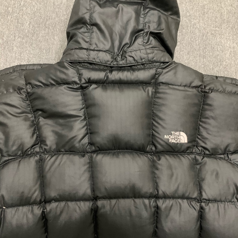 North face long women’s coat sz xl
